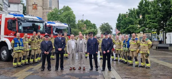 Die Feuerwehr Böblingen gratuliert zur Hochzeit